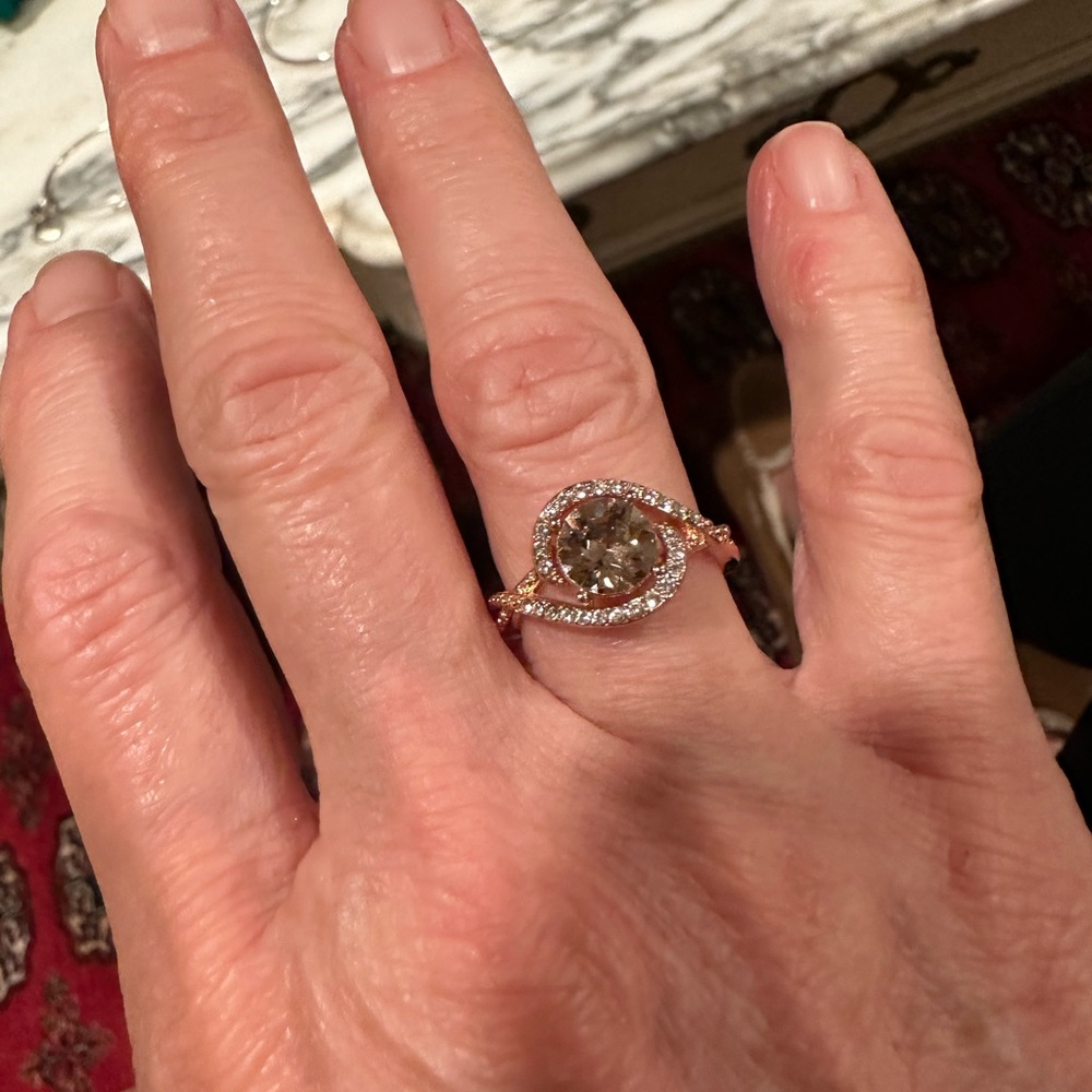 Sparkly ring - Picture 4 of 4